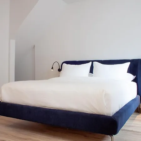Luxury New 10 Min Walk To The Beach, Netflix, Late Checkout * Valencia